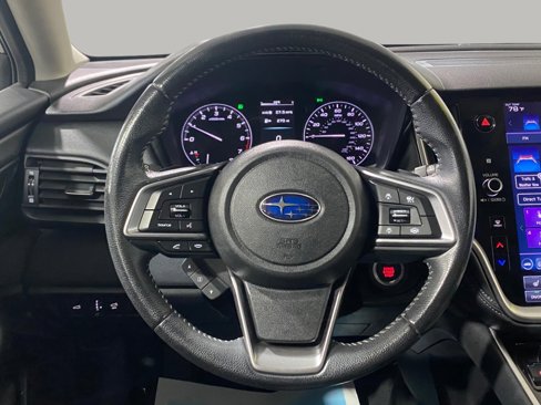 Used 2022 Subaru Outback Premium image 9