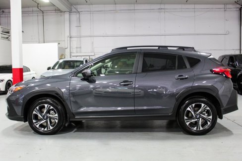 Used 2024 Subaru Crosstrek 2.0i Premium image 2