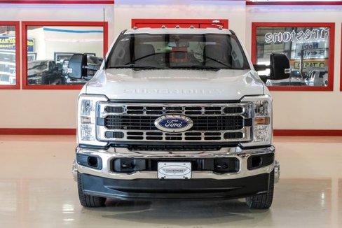 Used 2023 Ford F350 XLT w/ 360-Degree Camera Package image 5
