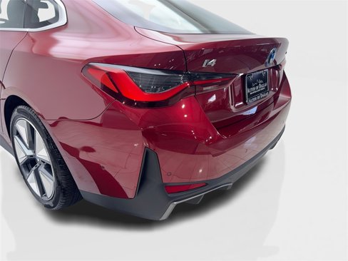 Used 2025 BMW i4 eDrive40 w/ Premium Package image 19