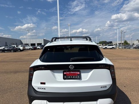 New 2026 Nissan Kicks SV w/ SV Premium Package image 3