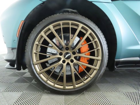 Used 2025 Aston Martin DBX 707 image 31