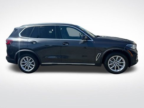 Used 2023 BMW X5 xDrive40i w/ Executive Package image 5