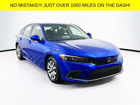 Used 2024 Honda Civic LX image 1