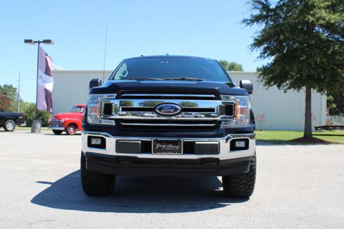 Used 2018 Ford F150 XLT w/ Equipment Group 301A Mid image 2