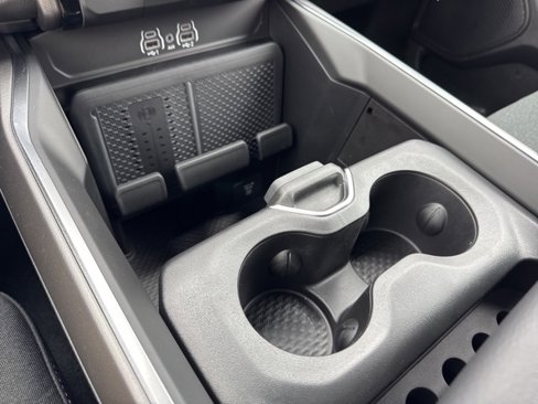 New 2026 RAM 1500 4x4 Crew Cab image 19