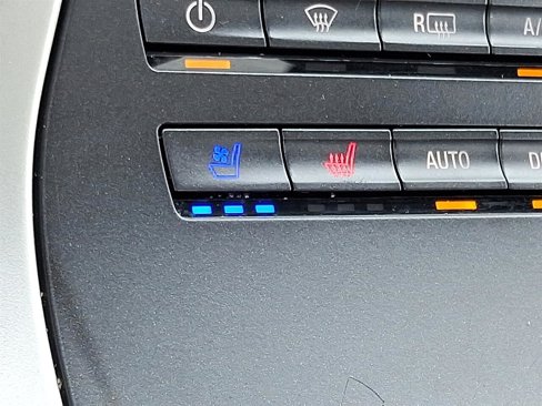 Used 2019 Lincoln Nautilus Reserve image 28