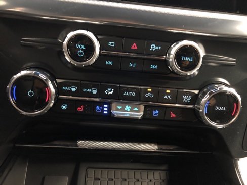 New 2025 Ford F150 Lariat image 16