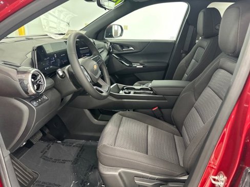 New 2026 Chevrolet Equinox LT w/ Safety and Technology Package image 5