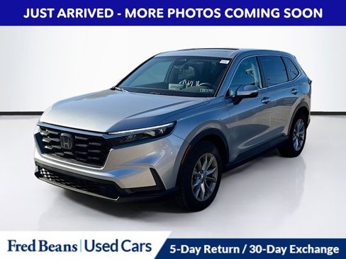 Used 2025 Honda CR-V EX image 3