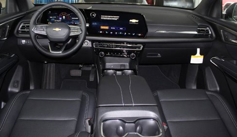 New 2026 Chevrolet Traverse LT w/ Driver Confidence Package image 31