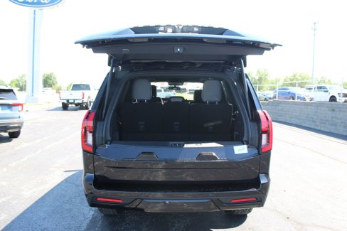New 2025 Ford Expedition Tremor image 7