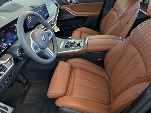 New 2026 BMW X7 M60i image 12