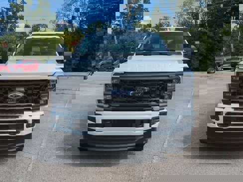 New 2026 Ford F350 XL image 3