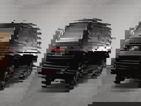 New 2025 Jeep Wagoneer L Series II image 5