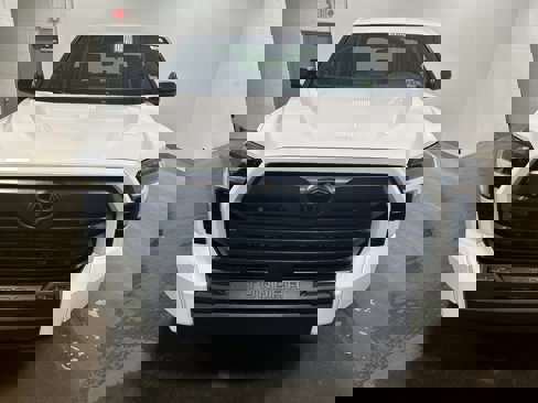 New 2026 Toyota Tundra SR5 image 8