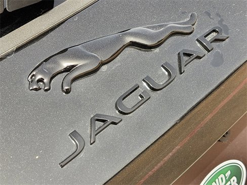 Used 2026 Jaguar F-PACE R-Dynamic S image 12