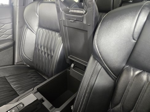 New 2025 Mitsubishi Outlander SEL image 29