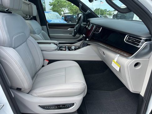 New 2025 Jeep Grand Wagoneer 4WD image 55