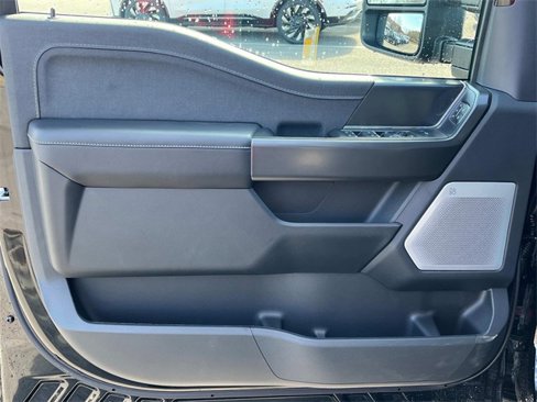 New 2025 Ford F150 Lariat w/ Equipment Group 502A High image 20