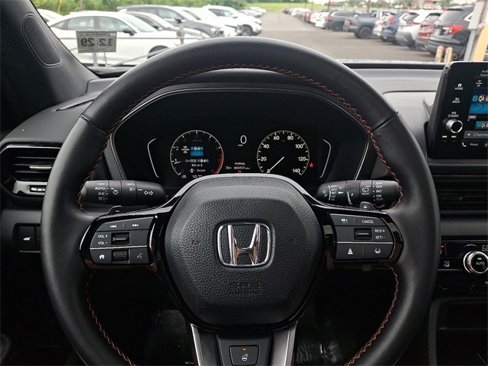 Certified 2025 Honda Pilot TrailSport image 19