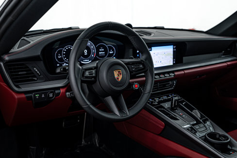 Certified 2025 Porsche 911 Carrera image 15