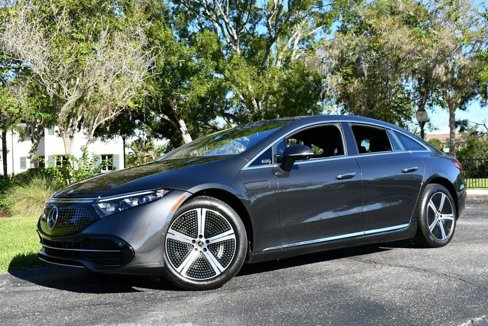 Used 2023 Mercedes-Benz EQS 450+ Sedan image 2