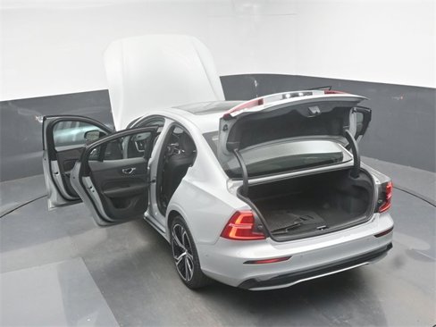 Used 2025 Volvo S60 B5 Plus w/ Protection Package Premier image 49