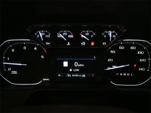 Used 2023 GMC Sierra 2500 AT4 w/ AT4 Preferred Package image 9