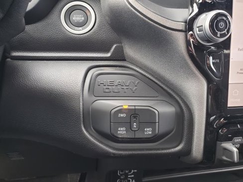 New 2025 RAM 2500 Tradesman image 18