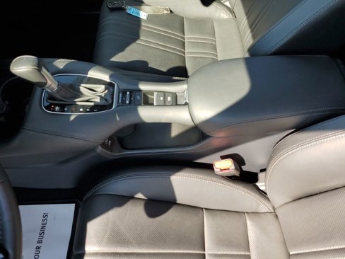Certified 2025 Honda HR-V EX-L image 29