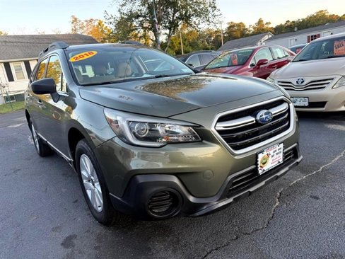 Used 2018 Subaru Outback 2.5i image 4