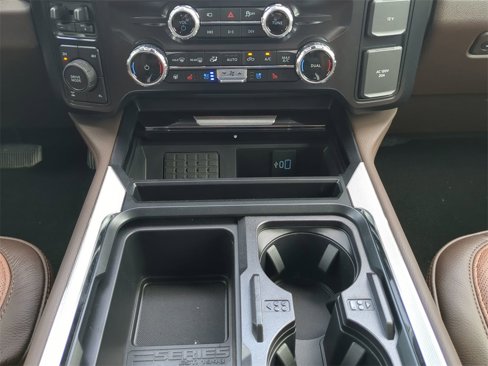 New 2025 Ford F250 King Ranch w/ Chrome Package image 27