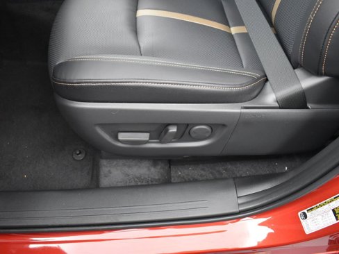 New 2025 MAZDA CX-90 Plug-In Hybrid w/ Premium Plus image 11