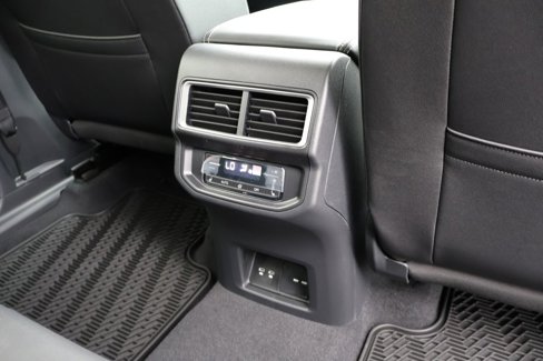 New 2026 Volkswagen Atlas SEL Premium R-Line image 16