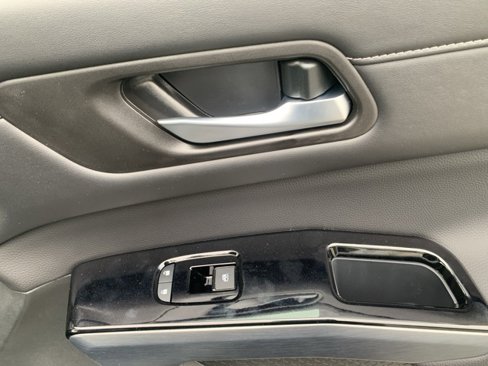 New 2025 Nissan Pathfinder SL image 33