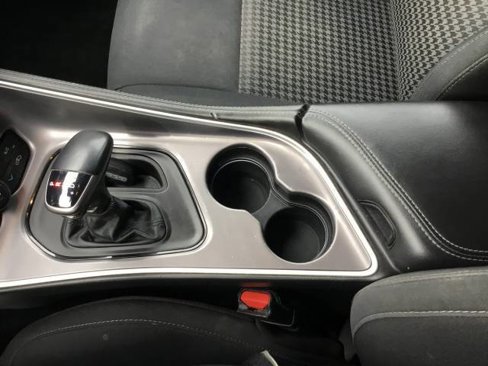 Used 2019 Dodge Challenger R/T image 19