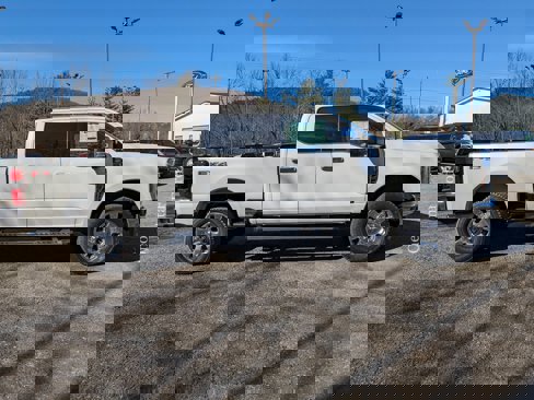New 2025 Ford F350 Lariat w/ Chrome Package image 2