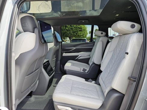 New 2026 Cadillac Escalade IQ Luxury 1 image 52