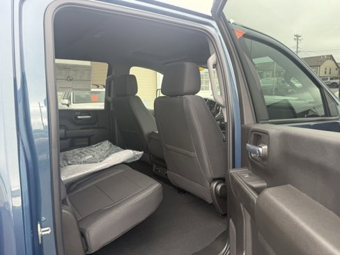 New 2025 Chevrolet Silverado 2500 Custom w/ Custom Value Package image 11