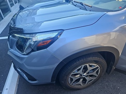 Certified 2023 Subaru Forester Premium image 5