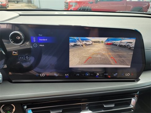 New 2026 Chevrolet Traverse LT w/ LPO, Floor Liner Package image 13