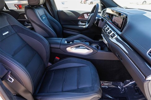 New 2025 Mercedes-Benz GLS 63 AMG 4MATIC image 17