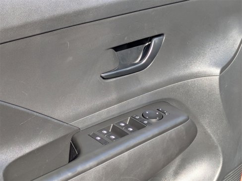 Certified 2024 Hyundai Kona SEL image 17