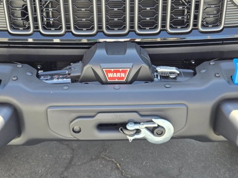 New 2025 Jeep Wrangler Unlimited Rubicon 4xe image 40