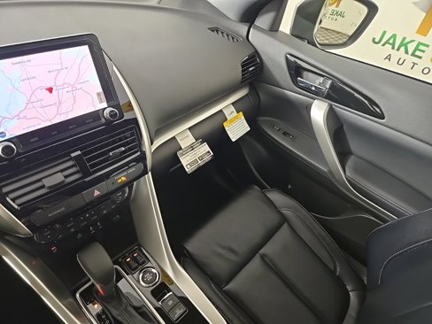 New 2025 Mitsubishi Eclipse Cross SEL image 23