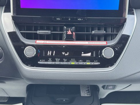 New 2026 Toyota Corolla SE image 18