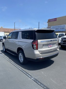 Used 2023 Chevrolet Suburban LT image 6