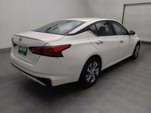 Used 2024 Nissan Altima 2.5 S image 9