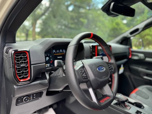 New 2025 Ford Ranger Raptor image 12